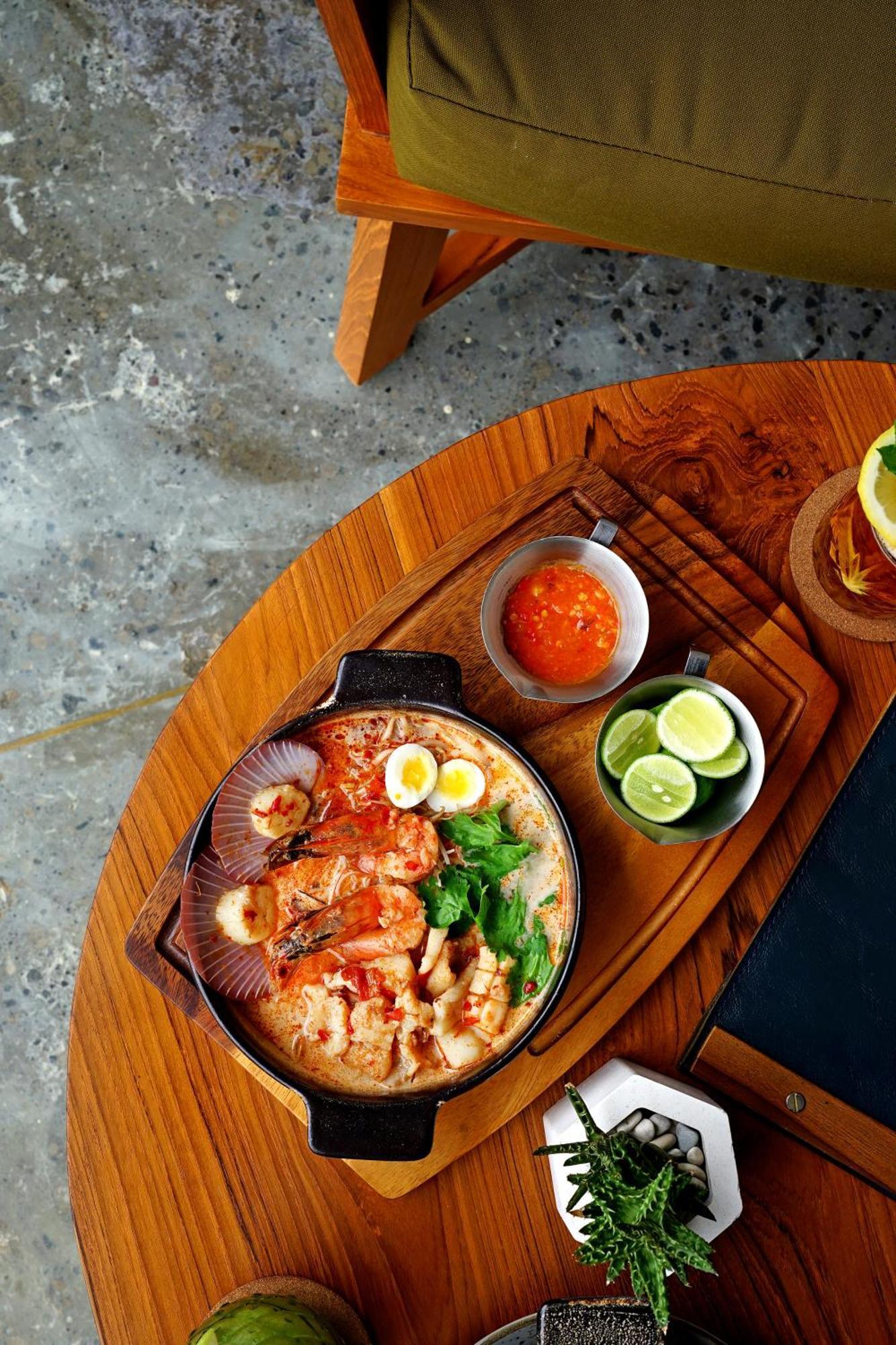 Dialoog Hotel Seminyak (Bali)